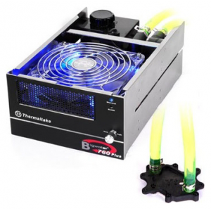    Thermaltake Water Cooler BigWater 760 plus/2U Bay Drives for Liquid Cooling System (CL-W0211)