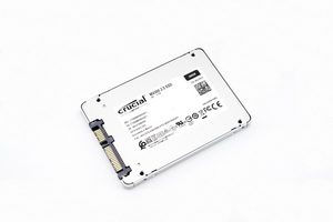 SSD  500Gb Crucial MX500 CT500MX500SSD1N
