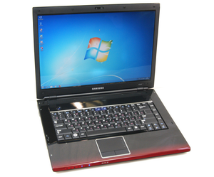  Samsung R560 15.6" (Intel Core2Duo P8400 2,2GHz 3Gb 320Gb DVD-RW NVIDIA 9600GS Win7)  ( /)